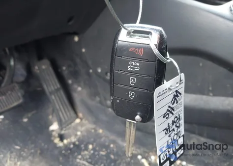 2017 Kia Forte Lx из США, поврежденный, VIN 3KPFL4A71HE012407